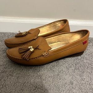 Marc Joseph women’s tan leather loafer - 6.5